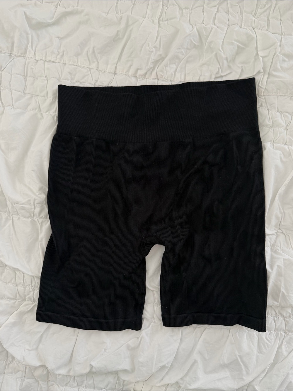 Gilly Hicks Black High-Rise Ribbed Bike Shorts M